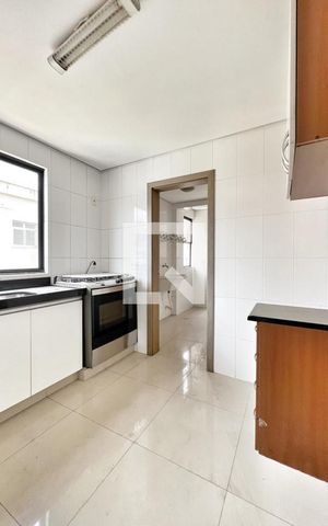Apartamento à venda com 204m², 4 quartos e 4 vagasCozinha