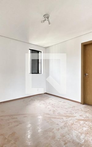 Apartamento à venda com 204m², 4 quartos e 4 vagasQuarto 2