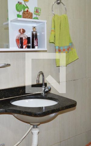 Casa à venda com 89m², 2 quartos e 1 vagaBanheiro
