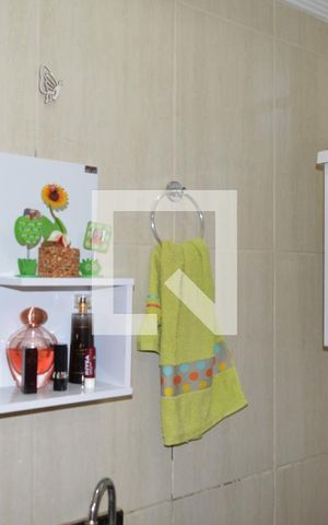 Casa à venda com 89m², 2 quartos e 1 vagaBanheiro