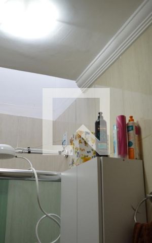 Casa à venda com 89m², 2 quartos e 1 vagaBanheiro
