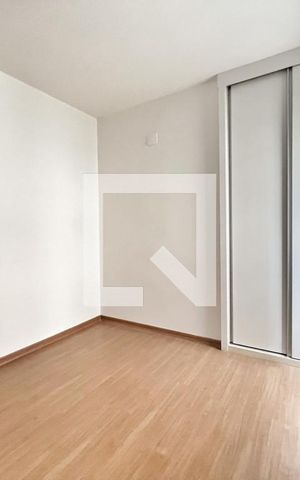 Apartamento à venda com 180m², 4 quartos e 3 vagasQuarto 2
