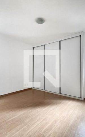 Apartamento à venda com 180m², 4 quartos e 3 vagasQuarto 4
