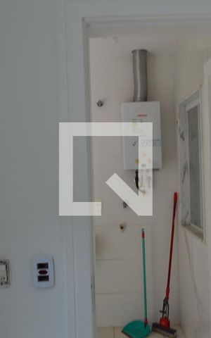 Casa à venda com 131m², 3 quartos e 2 vagasÁrea de serviço - Quarto