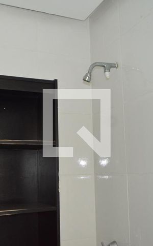 Casa à venda com 131m², 3 quartos e 2 vagasÁrea de serviço - Banheiro