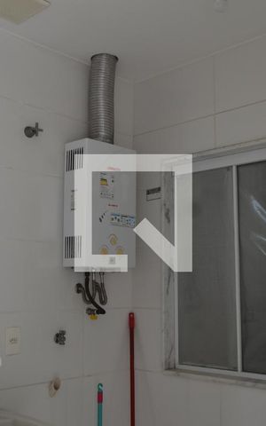 Casa à venda com 131m², 3 quartos e 2 vagasÁrea de serviço