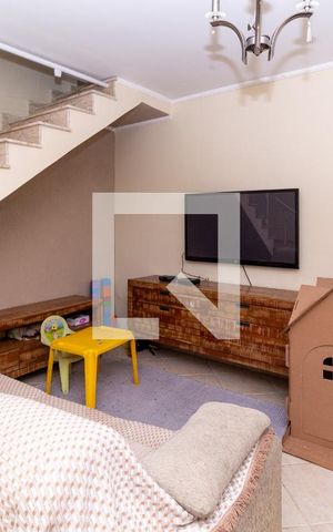 Casa para alugar com 270m², 5 quartos e 2 vagasSala