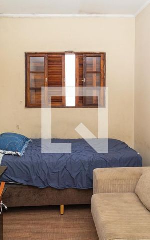 Casa para alugar com 270m², 5 quartos e 2 vagasQuarto 5