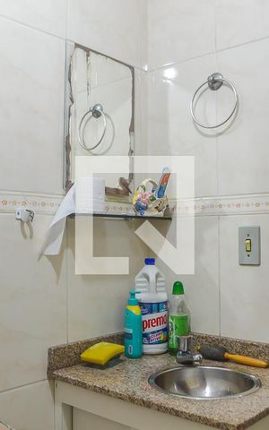 Casa à venda com 240m², 2 quartos e 3 vagas Casa à venda com 240m², 2 quartos e 3 vagasBanheiro da Suíte
