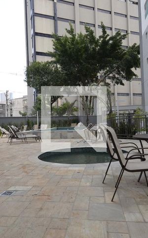 Apartamento à venda com 36m², 1 quarto e sem vagaPiscina