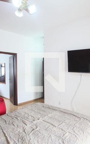 Casa à venda com 429m², 4 quartos e 3 vagasQuarto Suíte 1