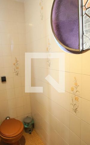 Casa à venda com 429m², 4 quartos e 3 vagasLavabo