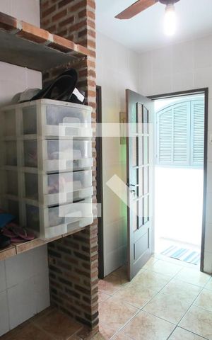 Casa à venda com 429m², 4 quartos e 3 vagasQuarto de Serviço