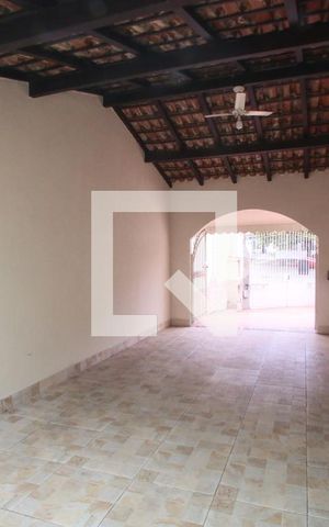 Casa à venda com 429m², 4 quartos e 3 vagasGaragem