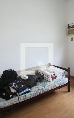 Casa à venda com 429m², 4 quartos e 3 vagasQuarto 2