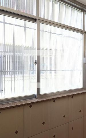 Apartamento para alugar com 80m², 2 quartos e 1 vagaÁrea de Serviço