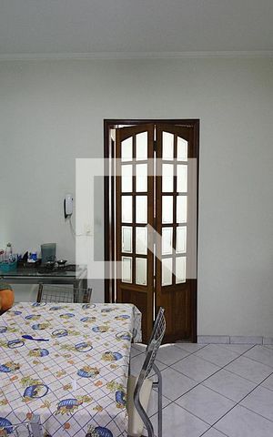 Casa à venda com 171m², 3 quartos e 2 vagasCopa e Cozinha 