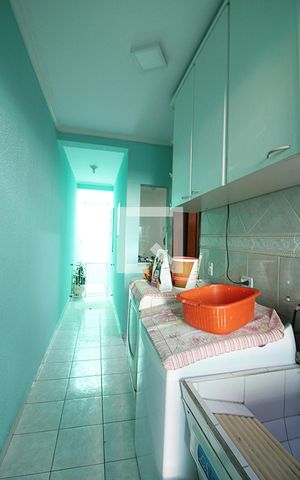 Casa à venda com 171m², 3 quartos e 2 vagasÁrea de Serviço