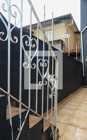 Casa à venda com 190m², 4 quartos e 2 vagas Casa à venda com 190m², 4 quartos e 2 vagasQuintal