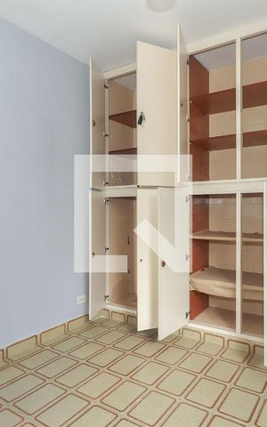 Casa à venda com 190m², 4 quartos e 2 vagas Casa à venda com 190m², 4 quartos e 2 vagascozinha 2