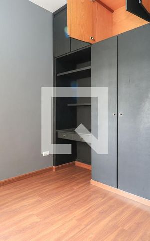 Casa à venda com 190m², 4 quartos e 2 vagas Casa à venda com 190m², 4 quartos e 2 vagasQuarto 2