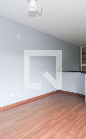 Casa à venda com 190m², 4 quartos e 2 vagas Casa à venda com 190m², 4 quartos e 2 vagasSala 2