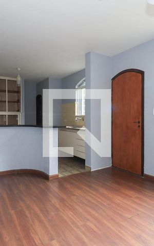 Casa à venda com 190m², 4 quartos e 2 vagas Casa à venda com 190m², 4 quartos e 2 vagasSala 2