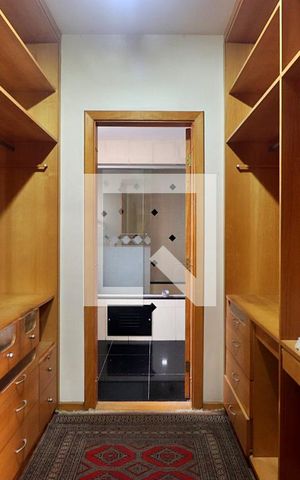 Apartamento à venda com 245m², 4 quartos e 4 vagasCloset do Quarto 1 - Suíte
