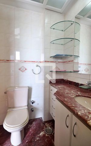 Apartamento à venda com 245m², 4 quartos e 4 vagasBanheiro do Quarto 3 - Suíte