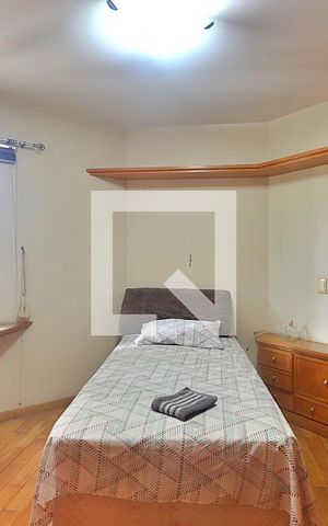 Apartamento à venda com 245m², 4 quartos e 4 vagasQuarto 2