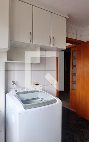 Apartamento à venda com 245m², 4 quartos e 4 vagasÁrea de Serviço