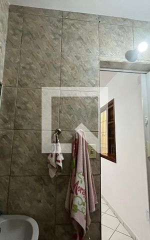 Casa à venda com 88m², 3 quartos e 2 vagasBanheiro da Suíte 2