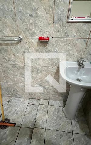 Casa à venda com 88m², 3 quartos e 2 vagasBanheiro da Suíte 2
