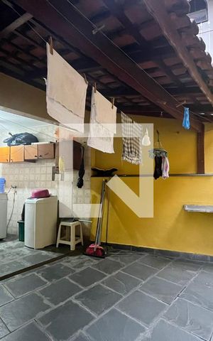 Casa à venda com 88m², 3 quartos e 2 vagasÁrea de Serviço