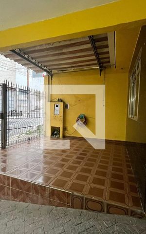 Casa à venda com 88m², 3 quartos e 2 vagasGaragem