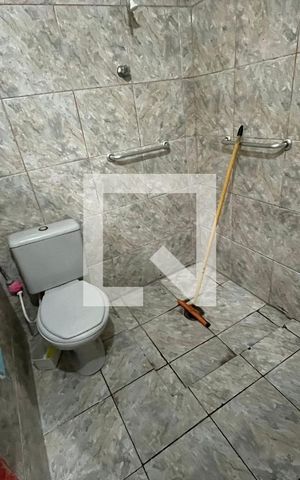 Casa à venda com 88m², 3 quartos e 2 vagasBanheiro da Suíte 2