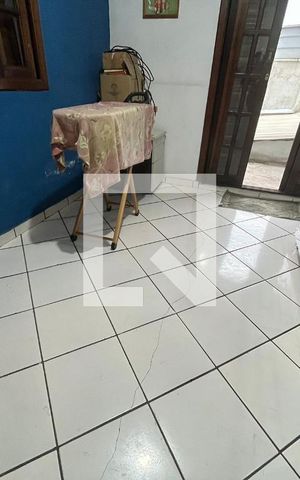 Casa à venda com 88m², 3 quartos e 2 vagasQuarto 