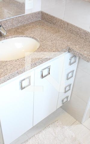 Apartamento para alugar com 200m², 3 quartos e 1 vagaBanheiro Suíte 2