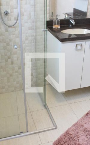 Apartamento para alugar com 200m², 3 quartos e 1 vagaBanheiro da Suíte 1