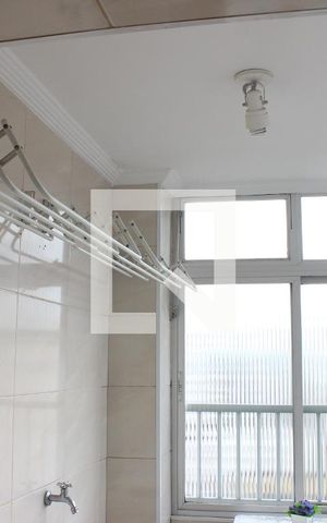Apartamento para alugar com 200m², 3 quartos e 1 vagaÁrea de Serviço