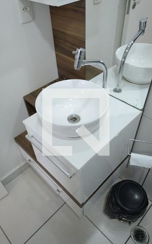 Apartamento para alugar com 35m², 1 quarto e sem vagaBanheiro da Suíte 