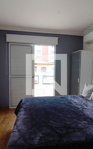 Casa à venda com 200m², 4 quartos e 2 vagas Casa à venda com 200m², 4 quartos e 2 vagasSuíte 1