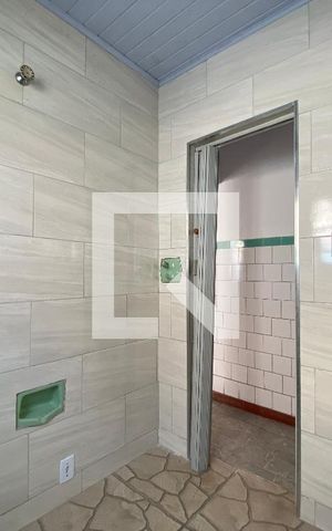Casa à venda com 240m², 7 quartos e 2 vagasBanheiro 1
