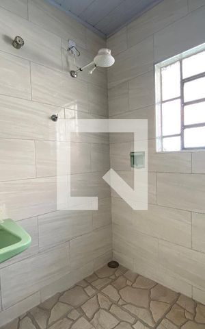 Casa à venda com 240m², 7 quartos e 2 vagasBanheiro 1