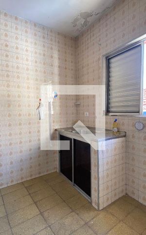 Casa à venda com 240m², 7 quartos e 2 vagasCozinha 2