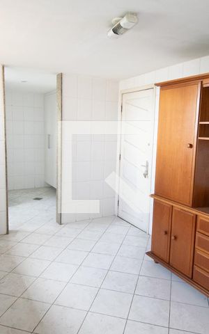 Apartamento para alugar com 110m², 3 quartos e 1 vaga Apartamento para alugar com 110m², 3 quartos e 1 vagaCozinha