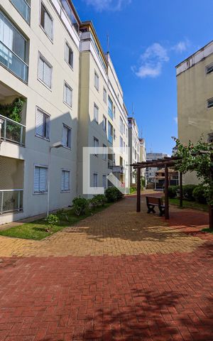 Apartamento para alugar com 55m², 2 quartos e 1 vaga Apartamento para alugar com 55m², 2 quartos e 1 vagaEntrada do bloco