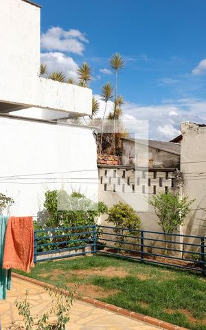 Casa à venda com 255m², 4 quartos e sem vaga Casa à venda com 255m², 4 quartos e sem vagaÁrea comum