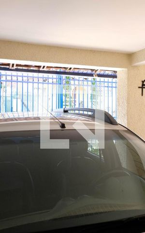 Casa à venda com 255m², 4 quartos e sem vaga Casa à venda com 255m², 4 quartos e sem vagaÁrea comum