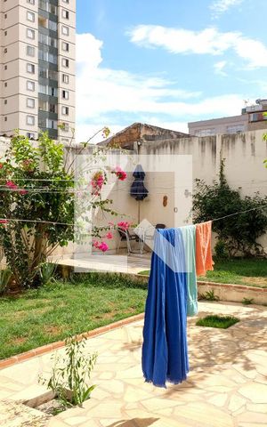 Casa à venda com 255m², 4 quartos e sem vaga Casa à venda com 255m², 4 quartos e sem vagaÁrea comum